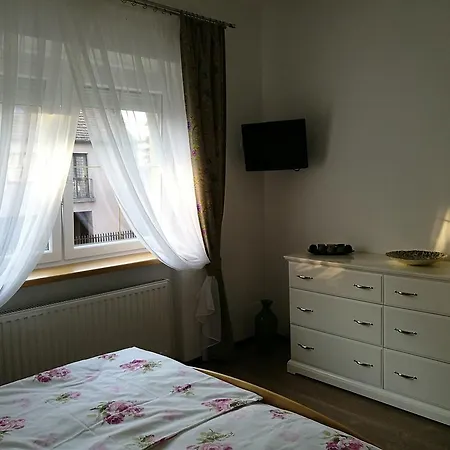 Ilona Apartment *